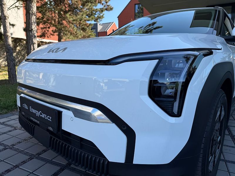 Kia EV3 EARTH 81kWh - fotka 5 z 38