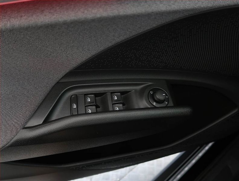 Škoda Enyaq (2021) iV 80 (82 kWh), SoH 90% - fotka 30 z 31