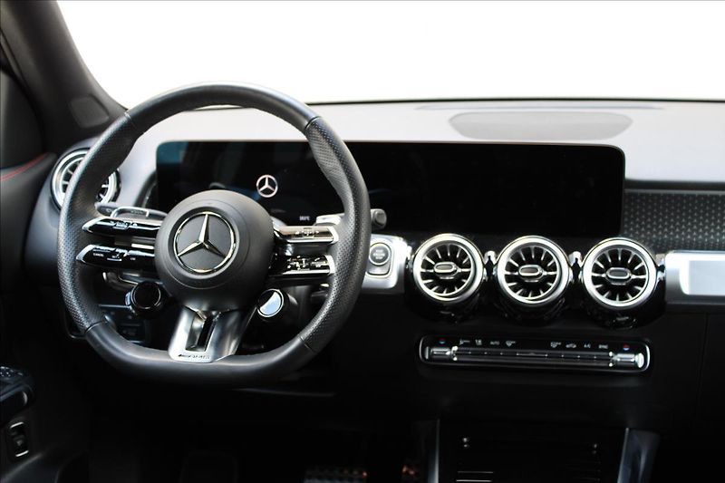 Mercedes-Benz GLB 35 AMG*4M*FACEL*ZÁR*DPH*CZ - fotka 21 z 42