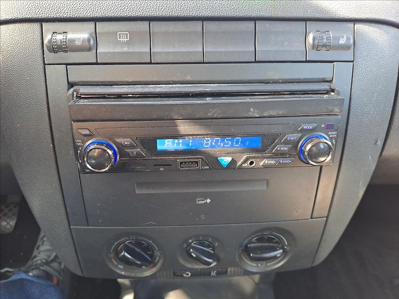 Škoda Fabia 1,9 SDI KLIMA - fotka 14 z 14