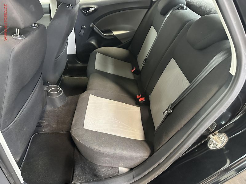 Seat Ibiza (2014) 1.2 TSi, Style, TZ, kola - fotka 10 z 19