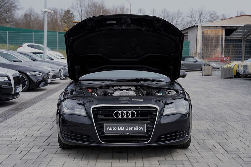 Audi A8 3.0 TFSI Quattro/Tiptr./290 PS - fotka 9 z 50
