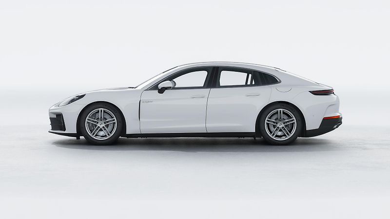 Porsche Panamera (2026) 4 E-Hybrid - fotka 2 z 5