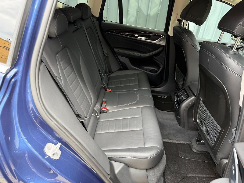 BMW X3 3,0 D xDrive/1.maj./DPH/ČR/ - fotka 19 z 32