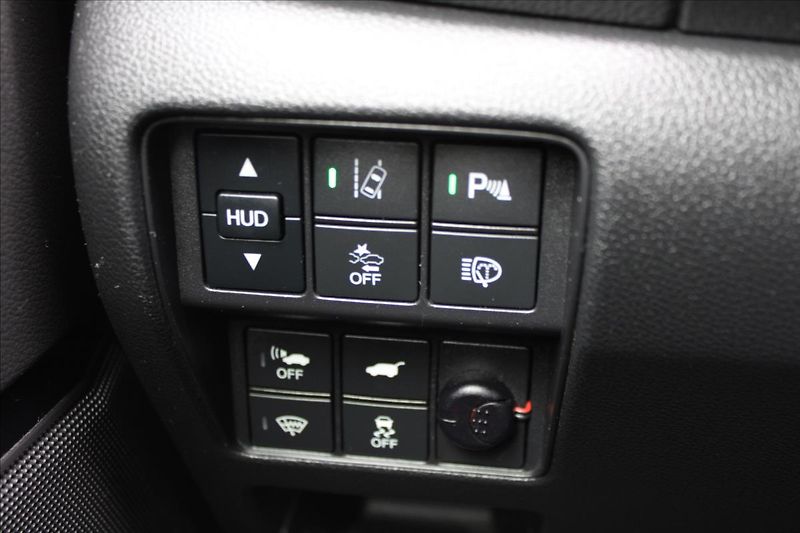 Honda CR-V 2,0 i  1MAJ,EXECUTIVE,4X4,DPH - fotka 13 z 49