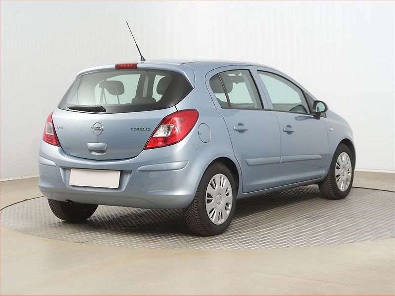 Opel Corsa (2007) 1.2, ČR,1.maj, po STK - fotka 5 z 14