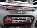 Kia Ceed (2018) 1.0T-GDi, AC - náhled 17