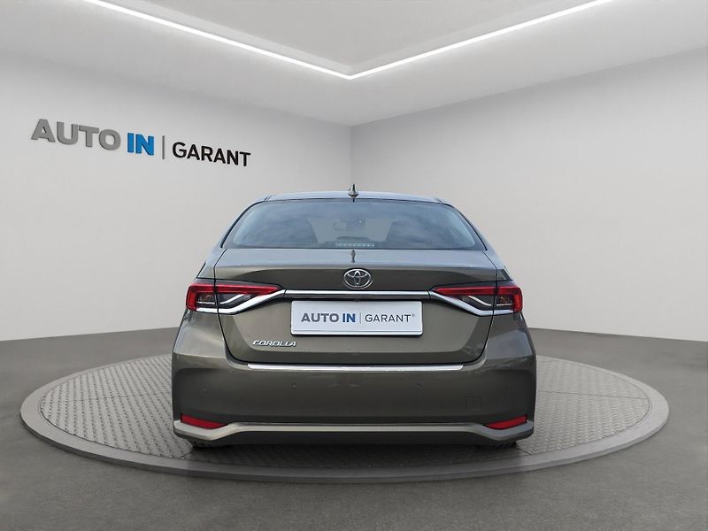 Toyota Corolla (2020) 1.6 VVT-i 97kW, Serv. kniha, z - fotka 6 z 25