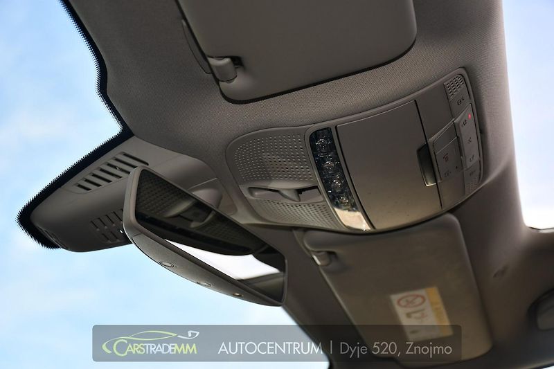 Mercedes-Benz Třídy E 250 - fotka 44 z 53