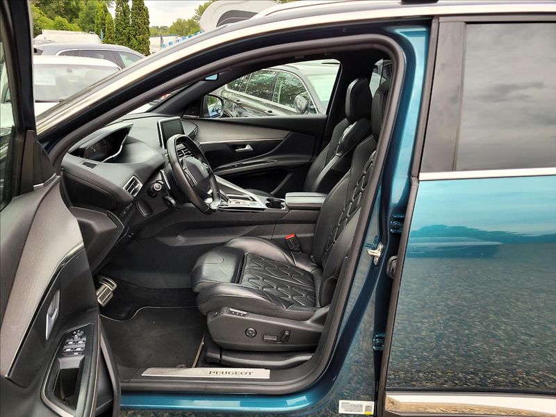 Peugeot 5008 2,0 zálohováno - fotka 9 z 50