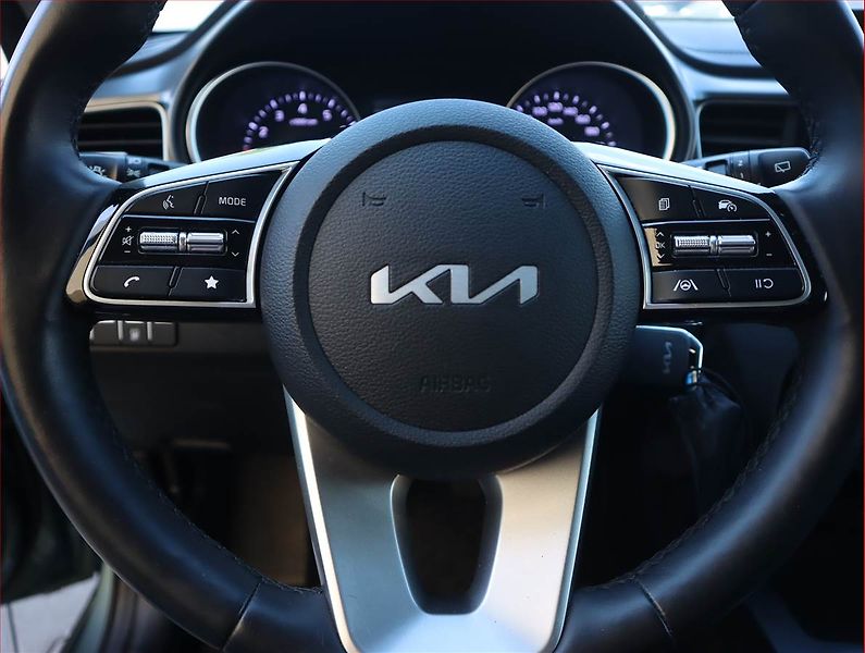 Kia Ceed (2023) Spin 1.0 T-GDI, SPIN, DPH - fotka 18 z 20
