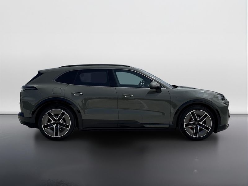 Porsche Cayenne Turbo Electric - fotka 6 z 29