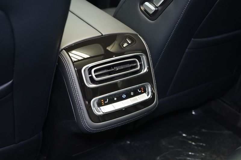Omoda Ostatní 1.5 T-GDI 3DHT AWD PREMIUM - fotka 21 z 52