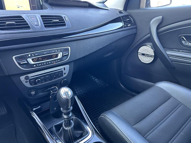 Renault Mégane (2014) 1.6 DCi 96KW servisní historie - fotka 18 z 26