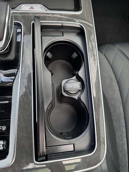 Hongqi HS5 (2026) - fotka 16 z 28