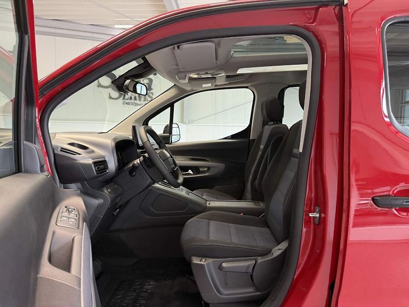 Fiat Qubo L (2026) Prima Rodina 1.5 BlueHDI 130k - fotka 17 z 27
