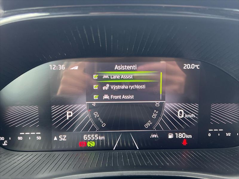 Škoda Fabia 1,0 TSi 85 kW 7DSG MONTE CARLO - fotka 16 z 27