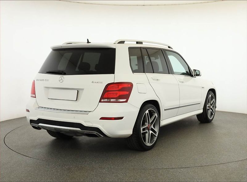 Mercedes-Benz GLK (2012) 220 CDI, 4X4, Automat, Kůže - fotka 5 z 17