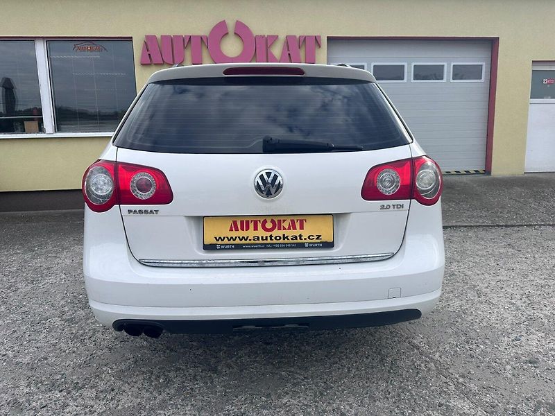 Volkswagen Passat 2.0TDi ČR/Rozvody/2*pneu/Tažné - fotka 4 z 22