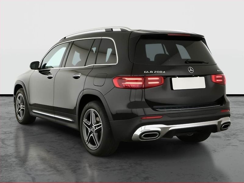 Mercedes-Benz GLB (2025) 200 d 4MATIC - fotka 4 z 27