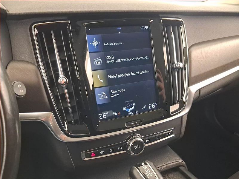 Volvo V90 (2019) Cross Country - fotka 12 z 23