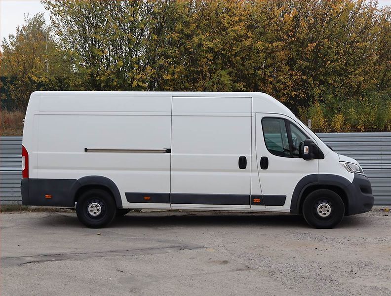 Citroën Jumper (2018) 2.0 BlueHDi, Maxi, 14m3, 1.0t - fotka 6 z 14