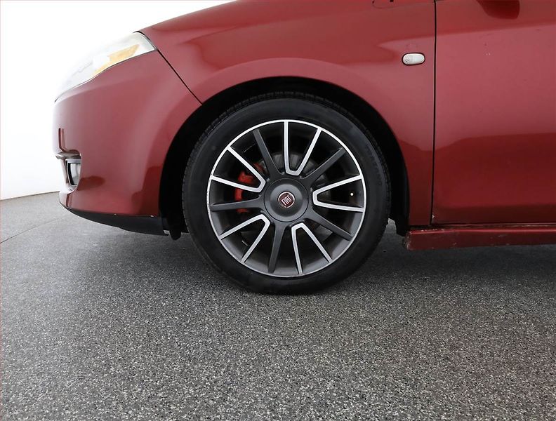 Fiat Bravo (2007) 1.9 MultiJet, po STK, Klima - fotka 13 z 13