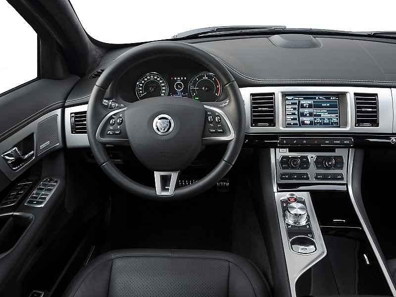 Jaguar XF 2.2D