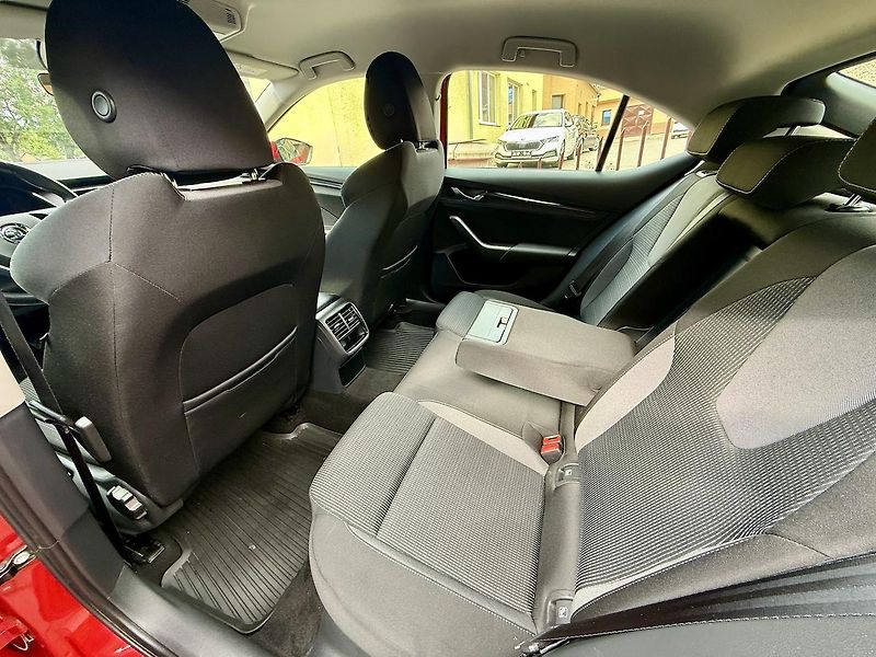 Škoda Octavia (2022) 2,0TDi 85kW Koup.ČR,1.majitel - fotka 9 z 15