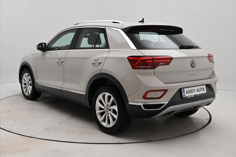 Volkswagen T-Roc 2,0 TDI 110 kW DSG STYLE Záruk - fotka 7 z 29