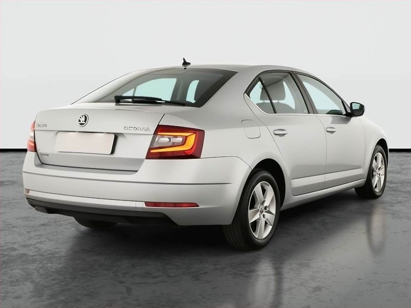 Škoda Octavia (2019) Style 1.6 TDI, ČR,1.maj - fotka 5 z 14