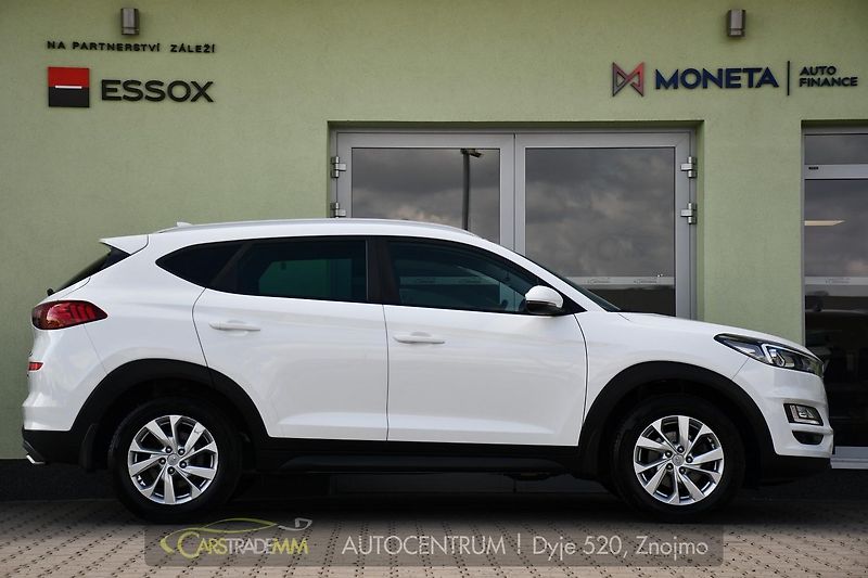 Hyundai Tucson 1,6 T-GDI 130kW 4x4 - fotka 7 z 53
