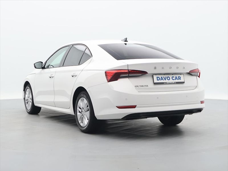 Škoda Octavia 1,0 TSI 81kW CZ 1.Maj. DPH - fotka 5 z 32