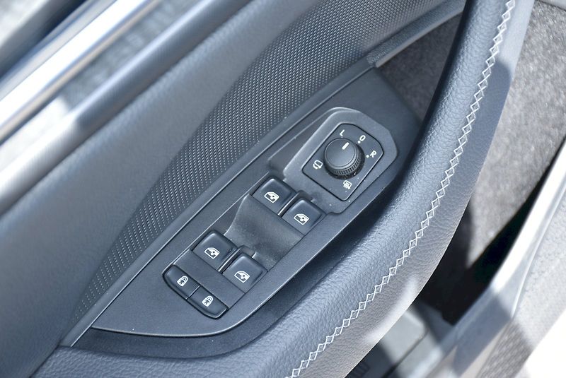 Škoda Kodiaq (2024) Exclusive Selection 2.0 TDI 14 - fotka 34 z 35