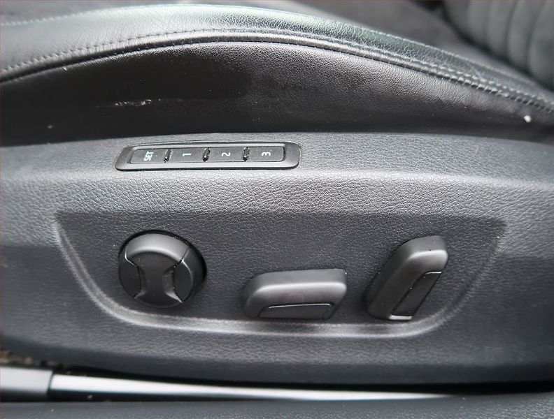 Škoda Superb (2018) 2.0 TDI, 4X4, Automat, Kůže - fotka 21 z 24