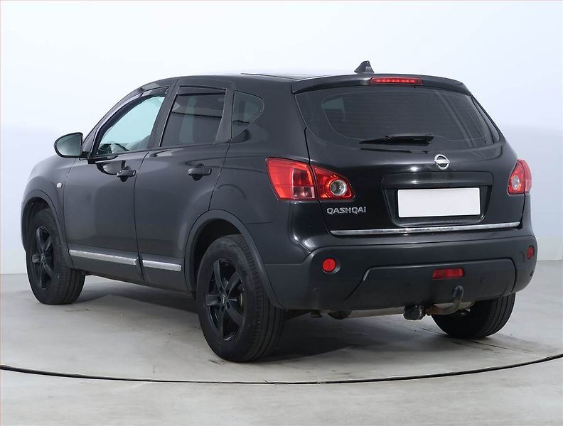 Nissan Qashqai (2007) 2.0, 4X4, Navi, Tempomat - fotka 4 z 19