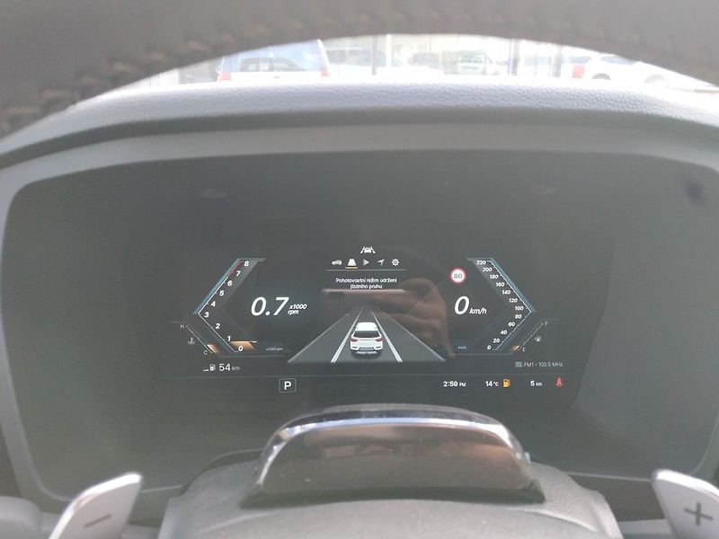 KGM Korando 1.5T, SMART,2WD, AT, SKLADEM - fotka 18 z 29