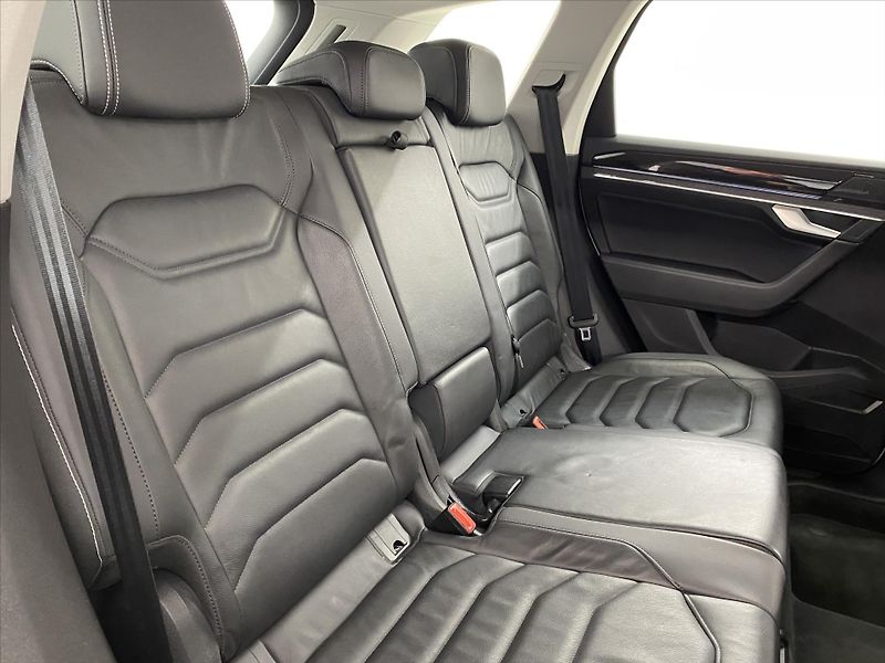 Volkswagen Touareg 3,0 TDI 170 kW 4MOT - fotka 8 z 25