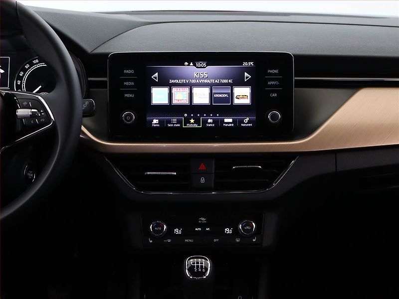 Škoda Kamiq (2023) Style 1.0 TSI - fotka 10 z 17