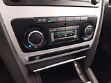 Škoda Octavia (2009) Elegance 1.9 TDI, po STK - náhled 13