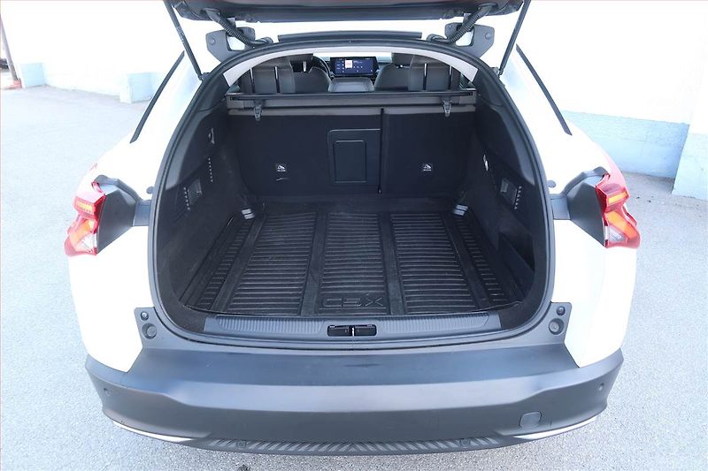 Citroën C5 X (2022) 1.6 PureTech, Automat - fotka 14 z 24