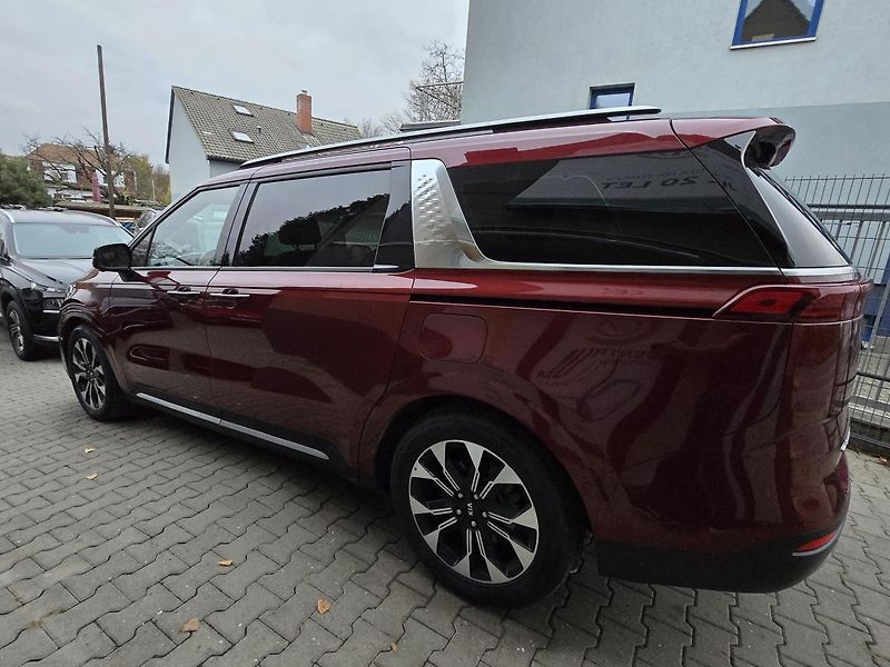 Kia Carnival 9 míst-TOP výbava - SKLADEM - fotka 8 z 27