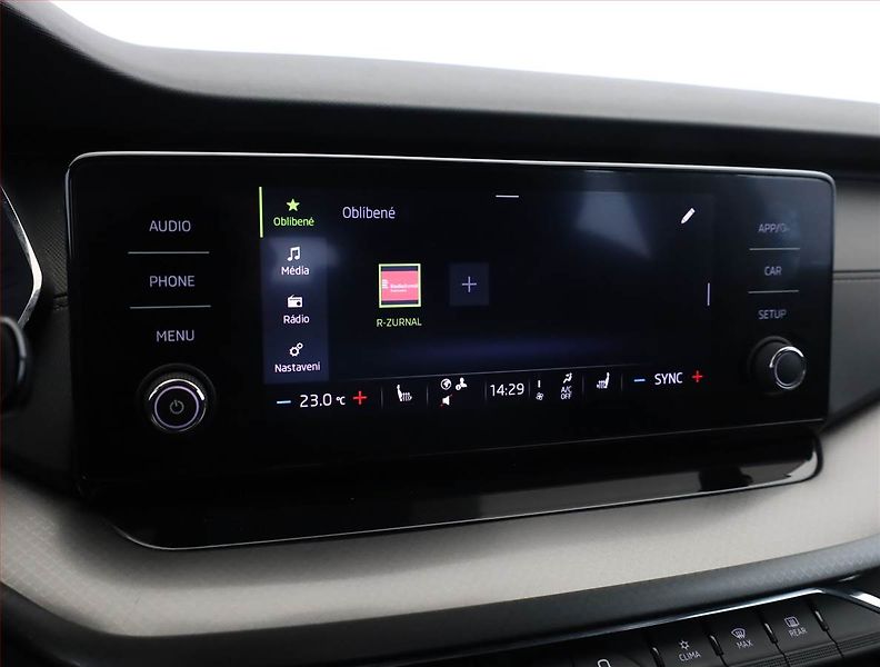 Škoda Octavia (2023) Ambition 2.0 TDI, ČR,1.maj - fotka 13 z 18