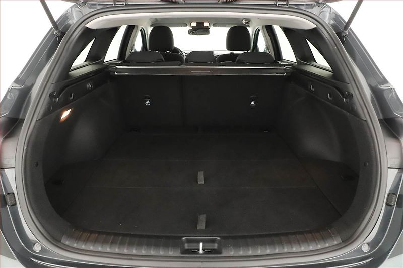 Kia Ceed (2021) 1.5 T-GDI MHEV, Automat - fotka 19 z 20