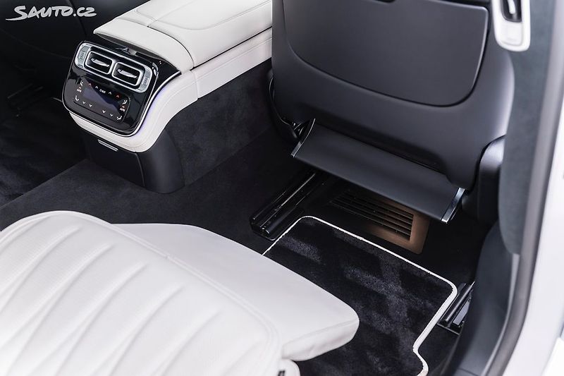 Mercedes-Benz Třídy S 63 L Keramik*TV*4D*Carbon*FULL - fotka 17 z 50