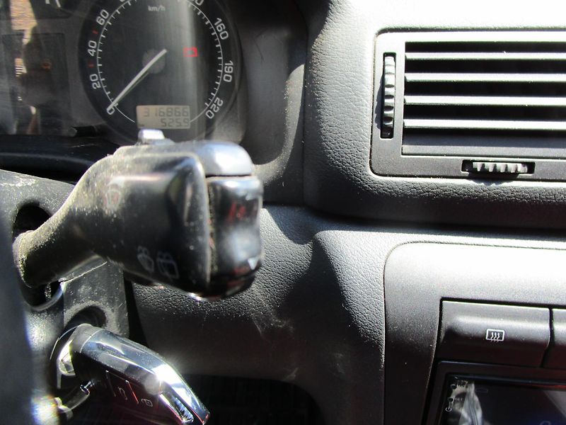 Škoda Octavia 1,9TDI-81KW-NOVÉ ROZVODY+OLEJ - fotka 13 z 16