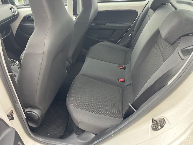 Volkswagen up! (2013) 1.0 i Klima - fotka 8 z 26