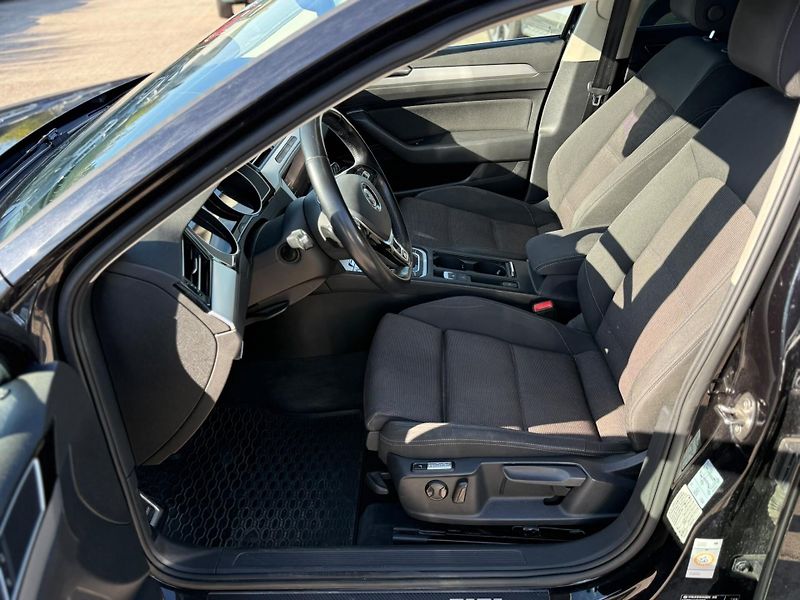 Volkswagen Passat - fotka 6 z 9