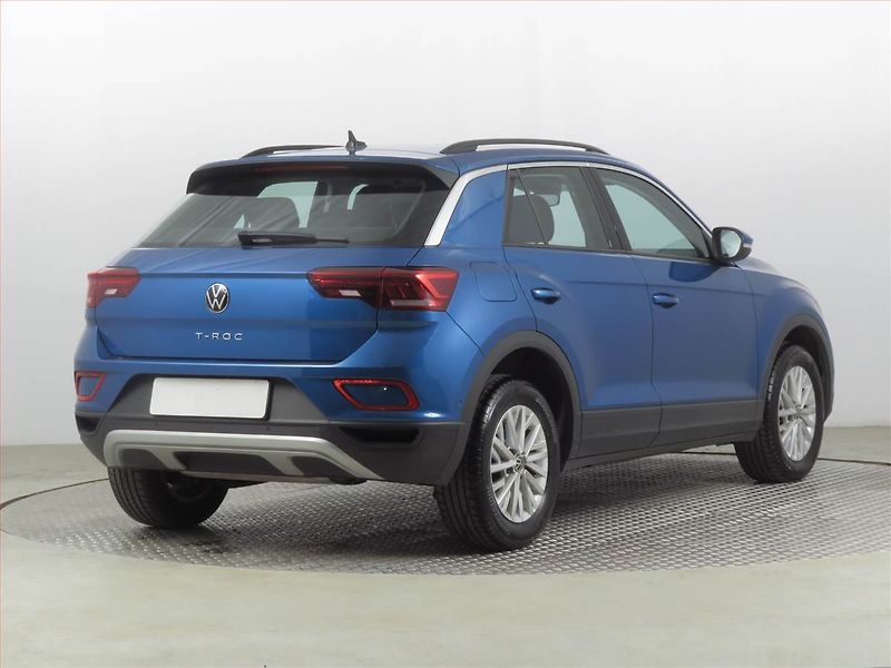 Volkswagen T-Roc (2022) 1.5 TSI - fotka 5 z 20