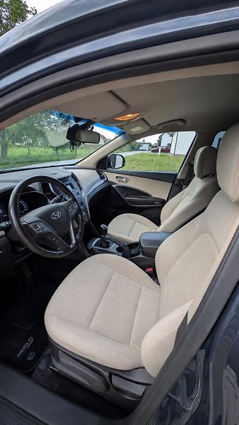 Hyundai Santa Fe (2018) 2.4 GDI , 4X4, Manual - fotka 11 z 12